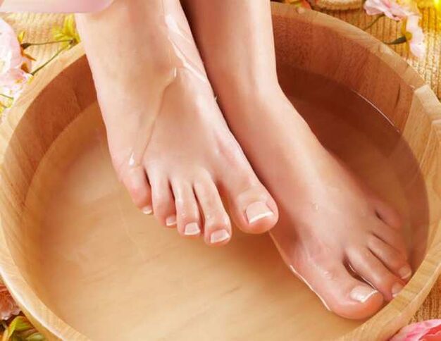 bath for foot fungus treatment